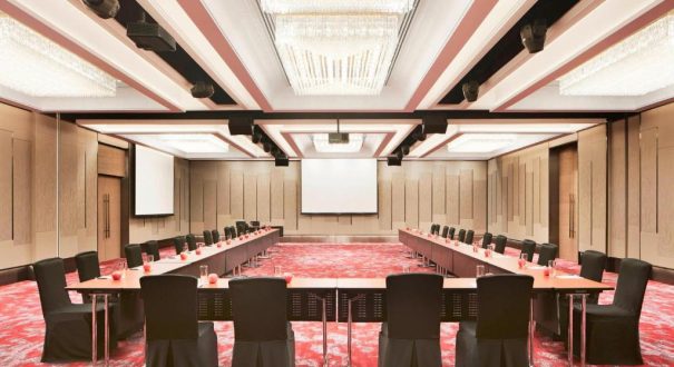 اتاق کنفرانس