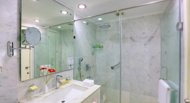 سرویس بهداشتی و هتل